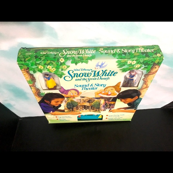 DISNEY SNOW WHITE AND THE SEVEN DWARFS THEATER 90s - Picture 12 of 16